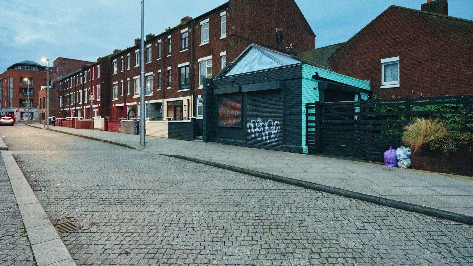 SMITHFIELD AREA PHOTOGRAPHED THE WEEK BEFORE CHRISTMAS 2023 [TESCO EXPRESS OPENED BESIDE THE TRAM STOP THIS TIME LAST YEAR]-226166-1