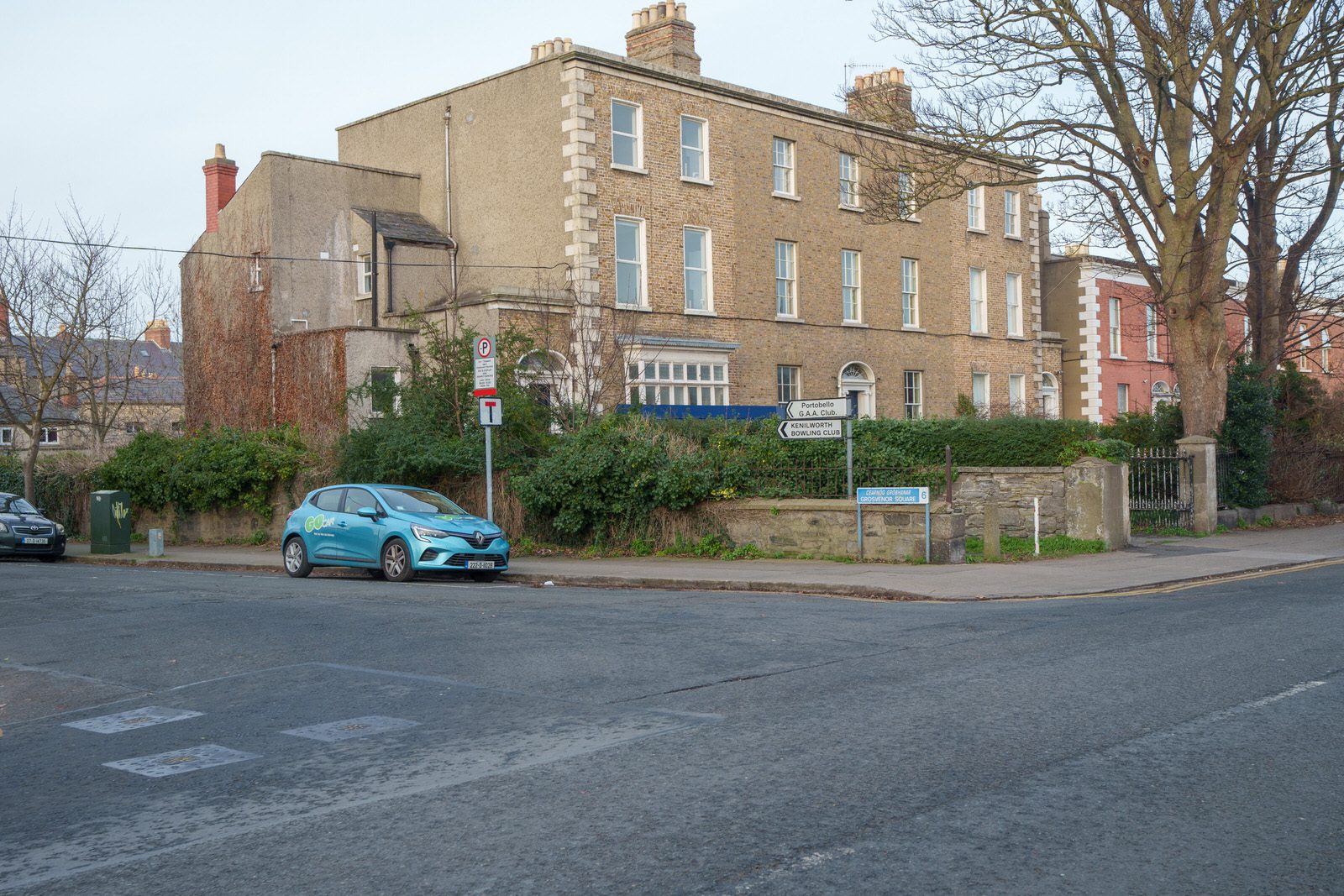 EXPLORING LEINSTER ROAD [THERE WAS EVEN A CHERRY BLOSSOM IN FLOWER]-227262-1