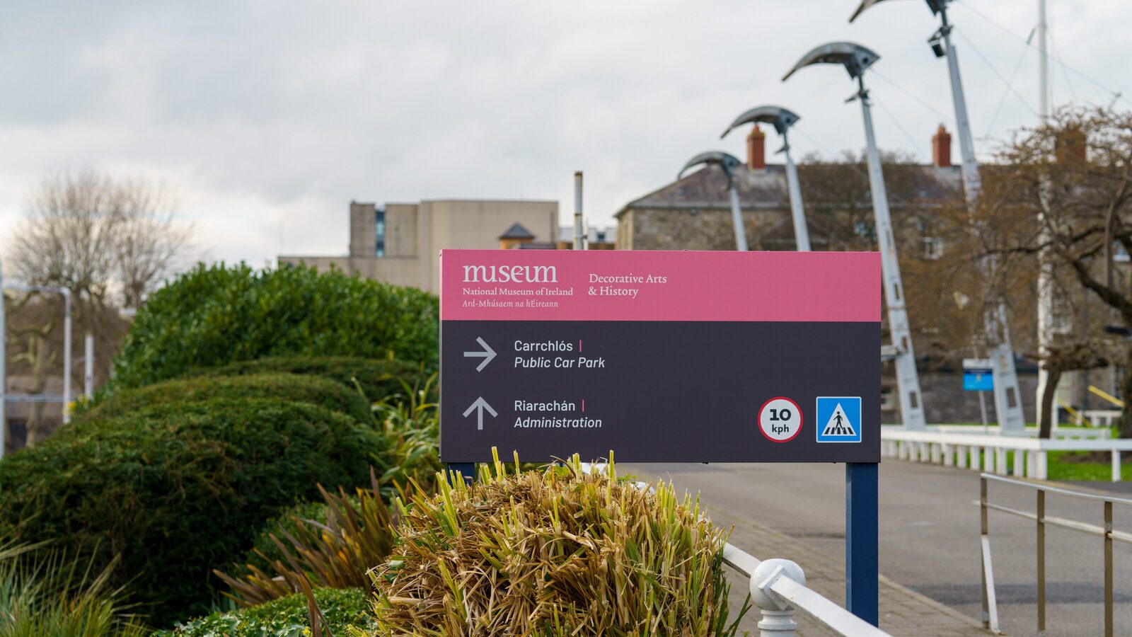 A QUICK VISIT TO COLLINS BARRACKS [ORIGINALLY KNOWN AS THE BARRACKS OR THE ROYAL BARRACKS]-228584-1