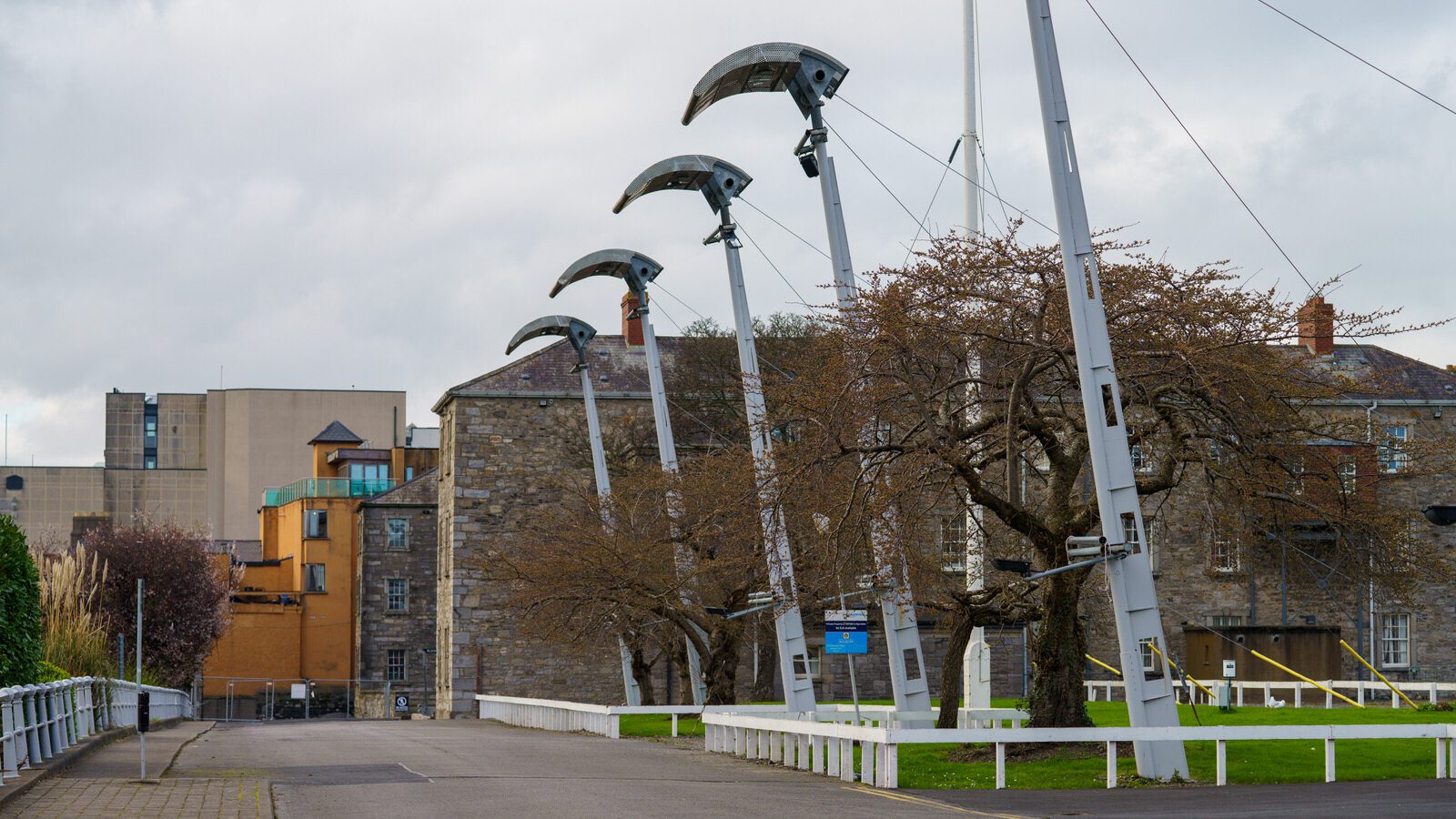 A QUICK VISIT TO COLLINS BARRACKS [ORIGINALLY KNOWN AS THE BARRACKS OR THE ROYAL BARRACKS]-228585-1