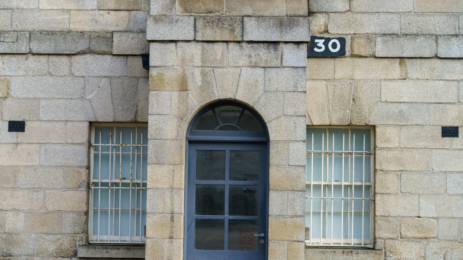 A QUICK VISIT TO COLLINS BARRACKS [ORIGINALLY KNOWN AS THE BARRACKS OR THE ROYAL BARRACKS]-228614-1