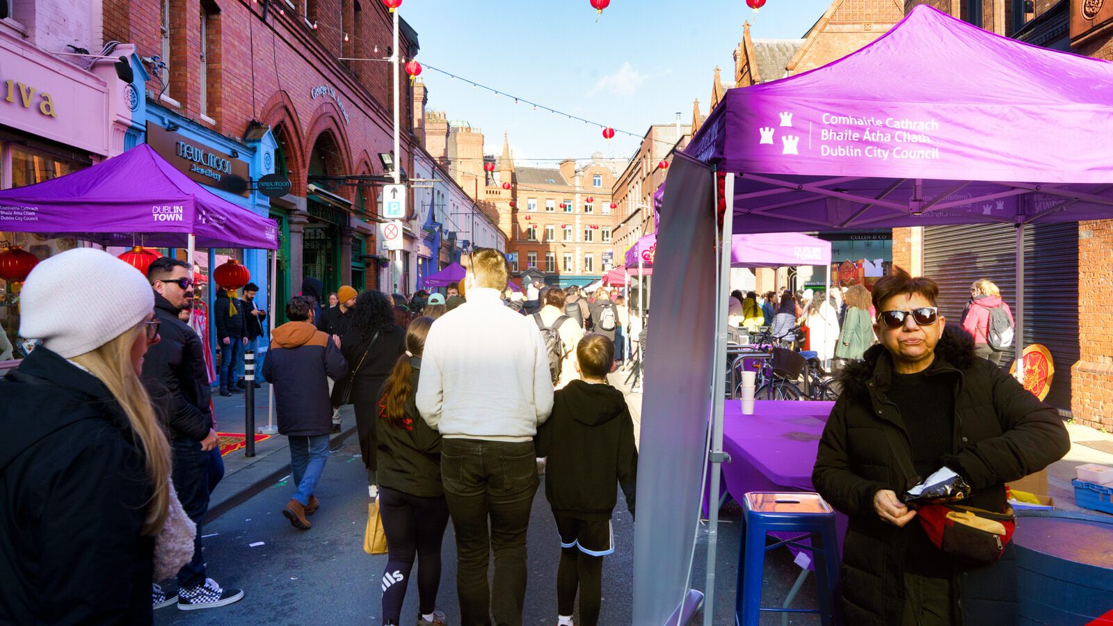 DRURY STREET HOSTED A LUNAR NEW YEAR CELEBRATION [IT WAS TOO CROWDED]-227884-1