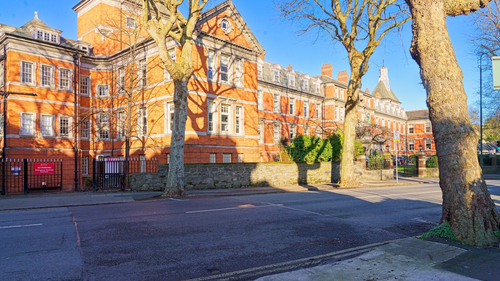 ROYAL VICTORIA EYE AND EAR HOSPITAL [ADELAIDE ROAD DUBLIN]-228016-1