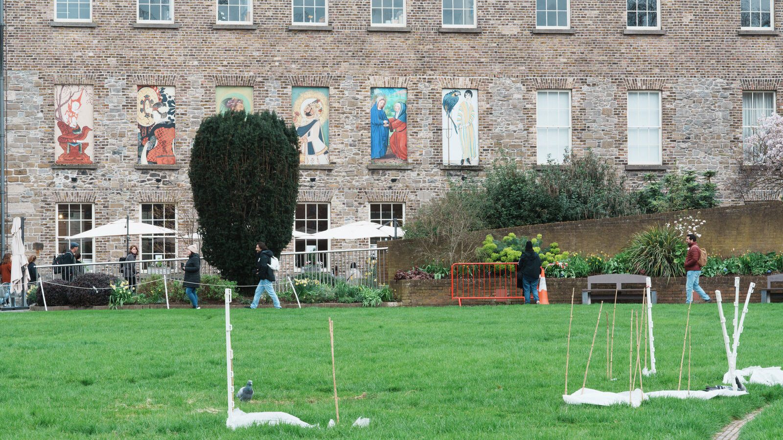 DUBLIN CASTLE [THE DAY AFTER THE ST PATRICK'S DAY PARADE]--229887-1