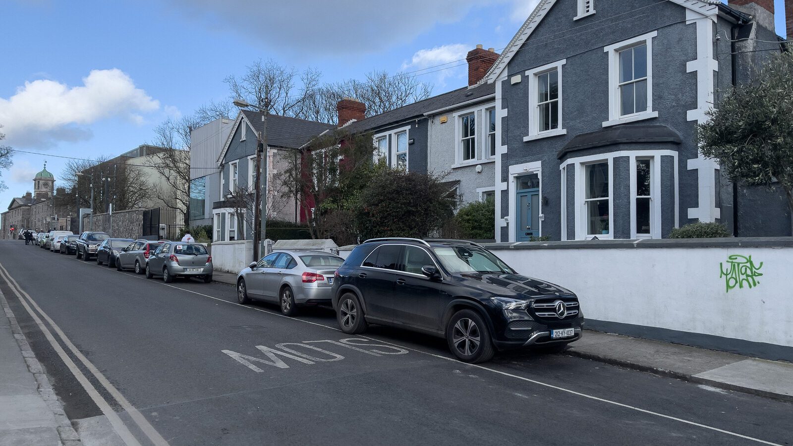 EXPLORING GRANGEGORMAN LOWER [WHICH IS BOTH A STREET AND AN AREA OR DISTRICT]-229033-1