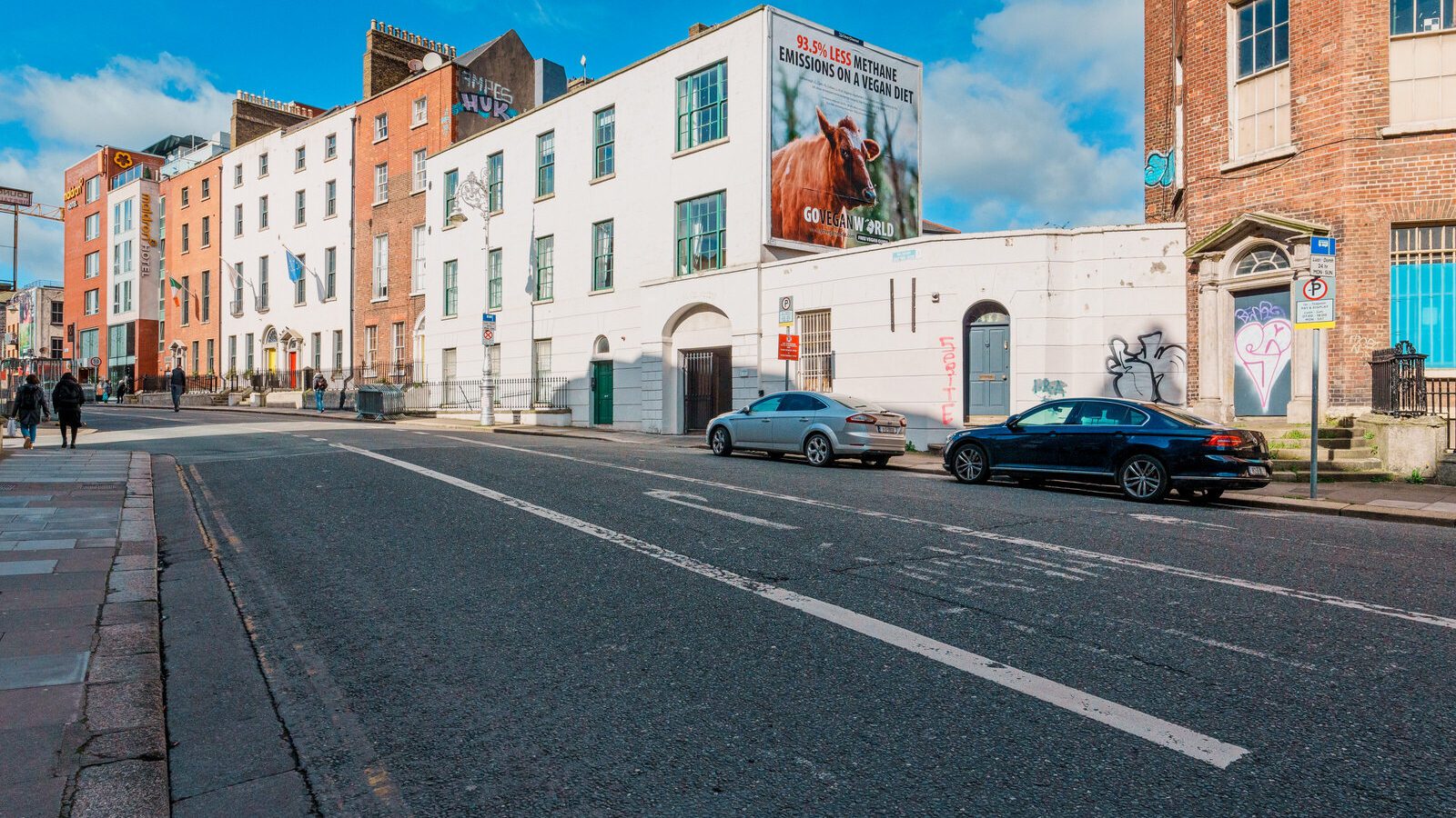 GRANBY ROW ONE OF THE BEST PLACES TO VIEW THE PARADE [THE DUBLIN ST PATRICKS DAY PARADE BEGINS HERE TOMORROW AT ABOUT NOON]-229748-1