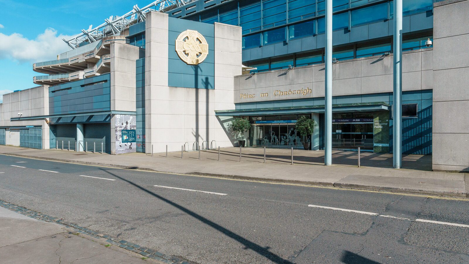 JONES' ROAD [IS HOME TO THE FAMOUS CROKE PARK GAA STADIUM]-229722-1