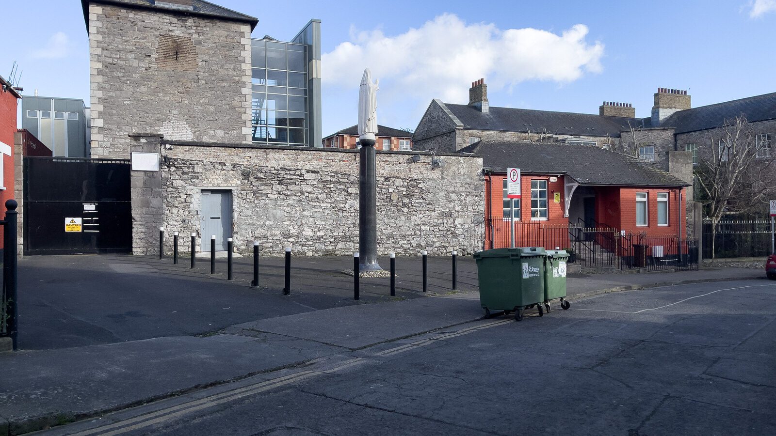 MORNING STAR AVENUE [A DUBLIN STREET DEVOTED TO FAITH AND CHARITY]-229072-1