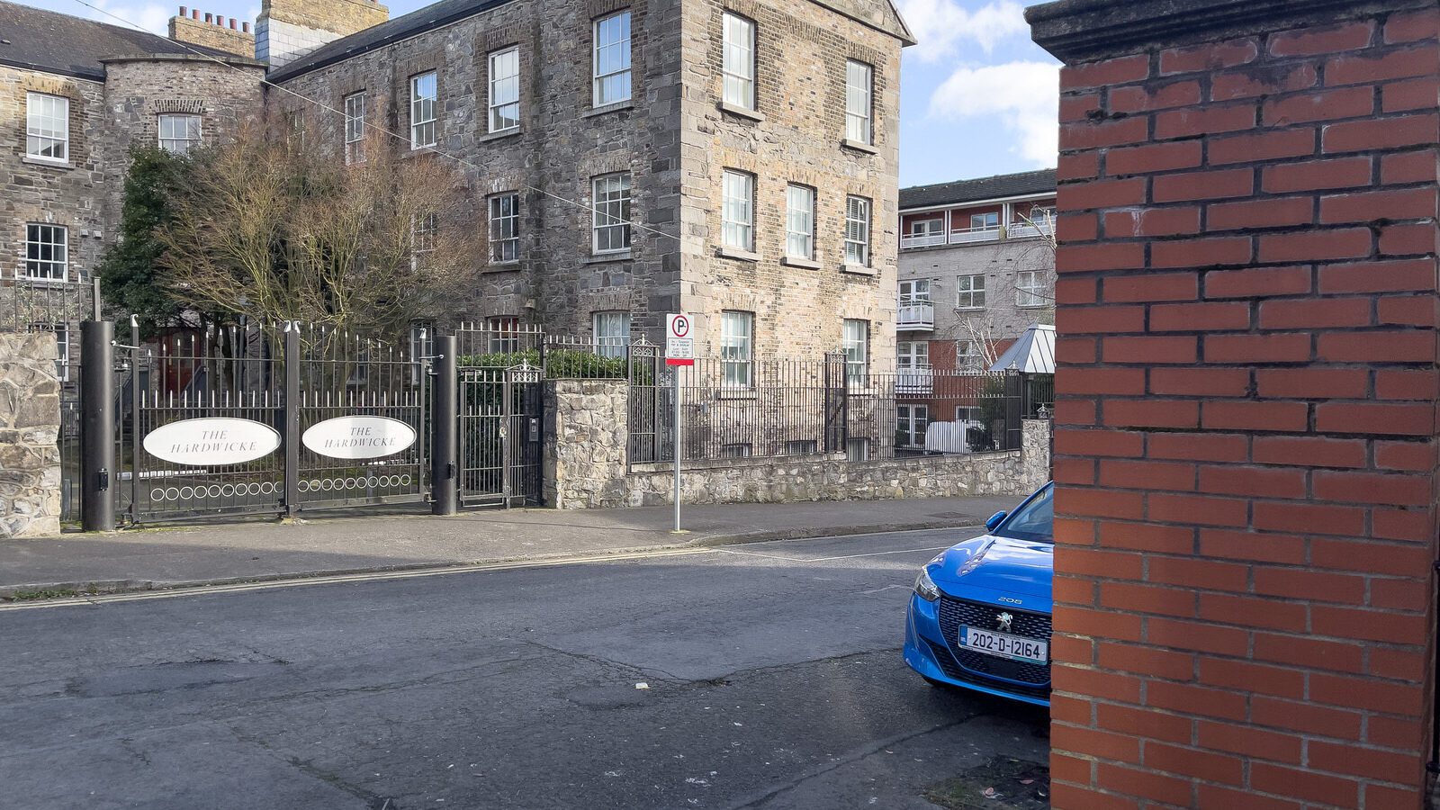 MORNING STAR AVENUE [A DUBLIN STREET DEVOTED TO FAITH AND CHARITY]-229077-1