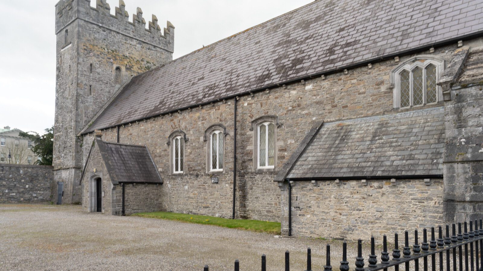 ST PATRICK'S COLLEGE IN MAYNOOTH [COUNTY KILDARE]-223045-1