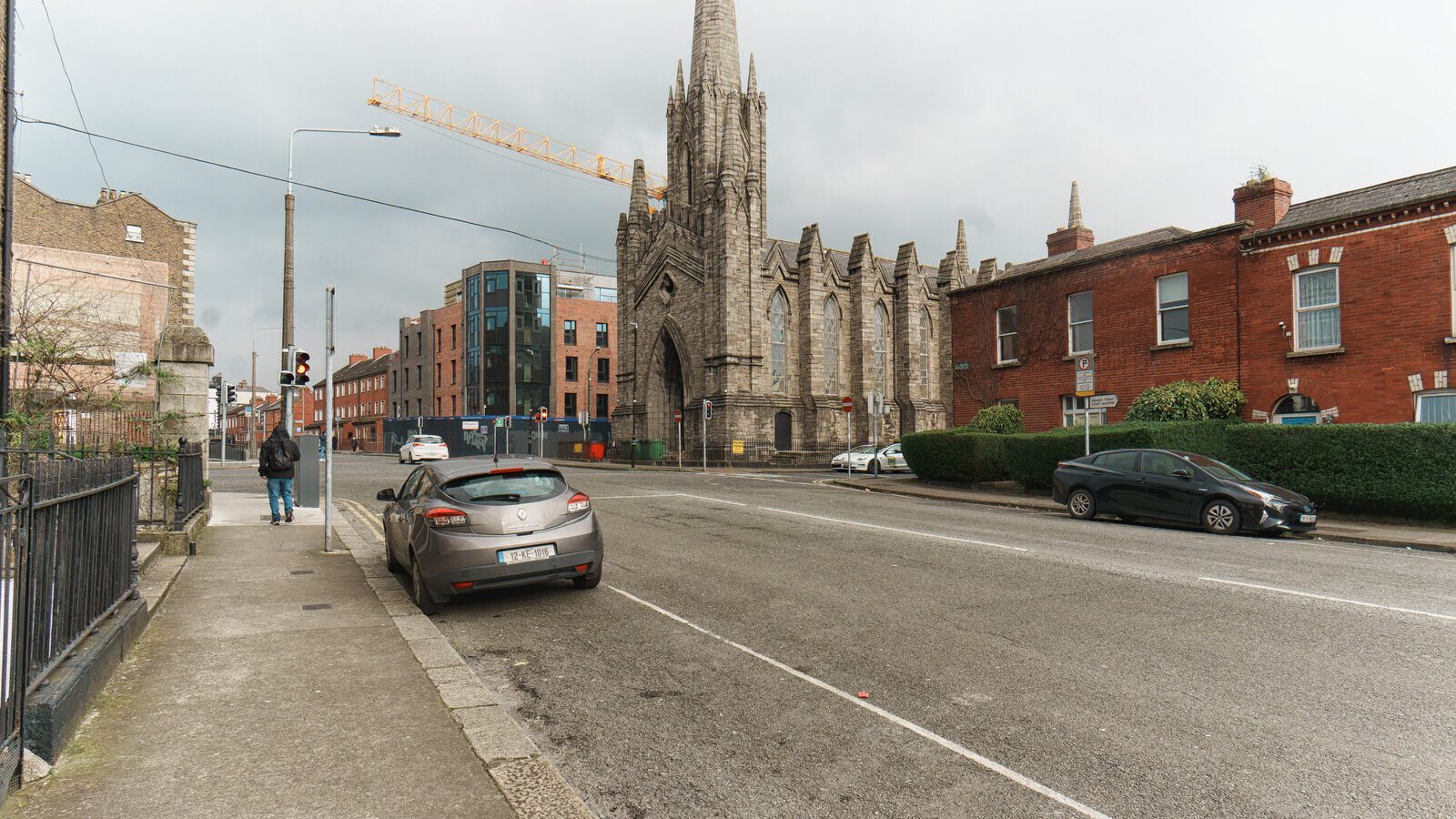 WALK AROUND THE BLACK CHURCH ANTI-CLOCKWISE AT MIDNIGHT AND YOU WILL ENCOUNTER THE DEVIL [HAS ANYONE TRIED THIS RECENTLY]-229382-1