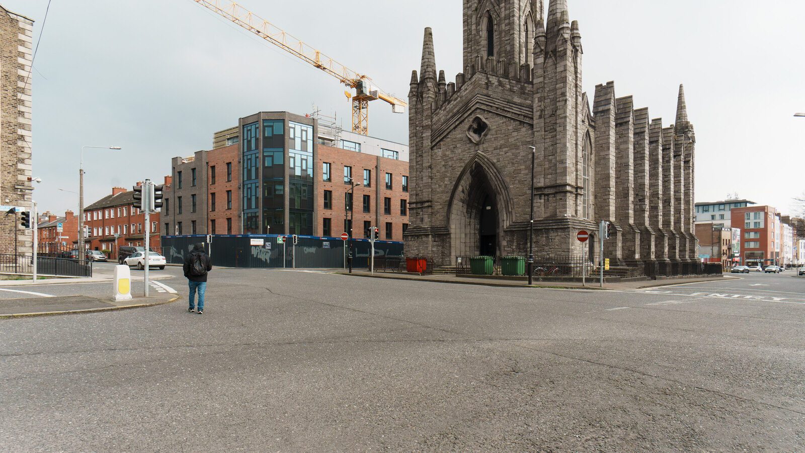 WALK AROUND THE BLACK CHURCH ANTI-CLOCKWISE AT MIDNIGHT AND YOU WILL ENCOUNTER THE DEVIL [HAS ANYONE TRIED THIS RECENTLY]-229384-1