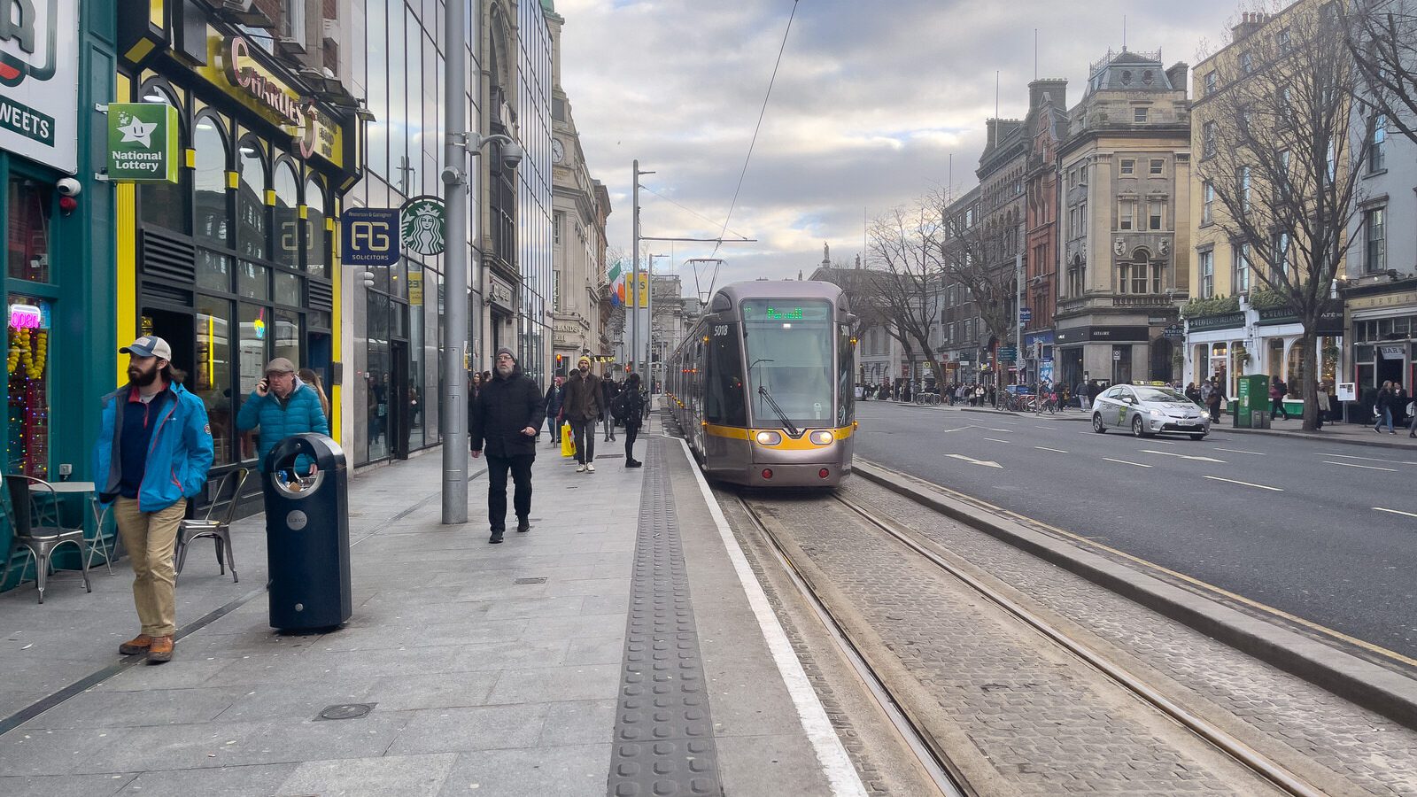 WESTMORELAND STREET IN DUBLIN [NAMED AFTER JOHN FANE THE 10th EARL OF WESTMORELAND]-229571-1