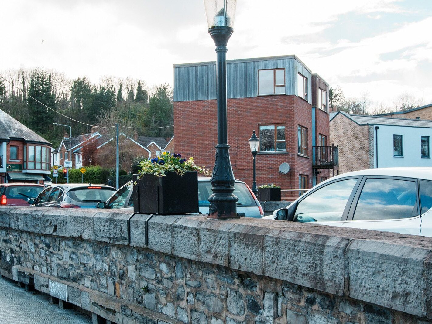 ANNA LIVIA BRIDGE ACROSS THE LIFFEY [CHAPELIZOD VILLAGE ON BOTH SIDES OF THE RIVER]-231244-1