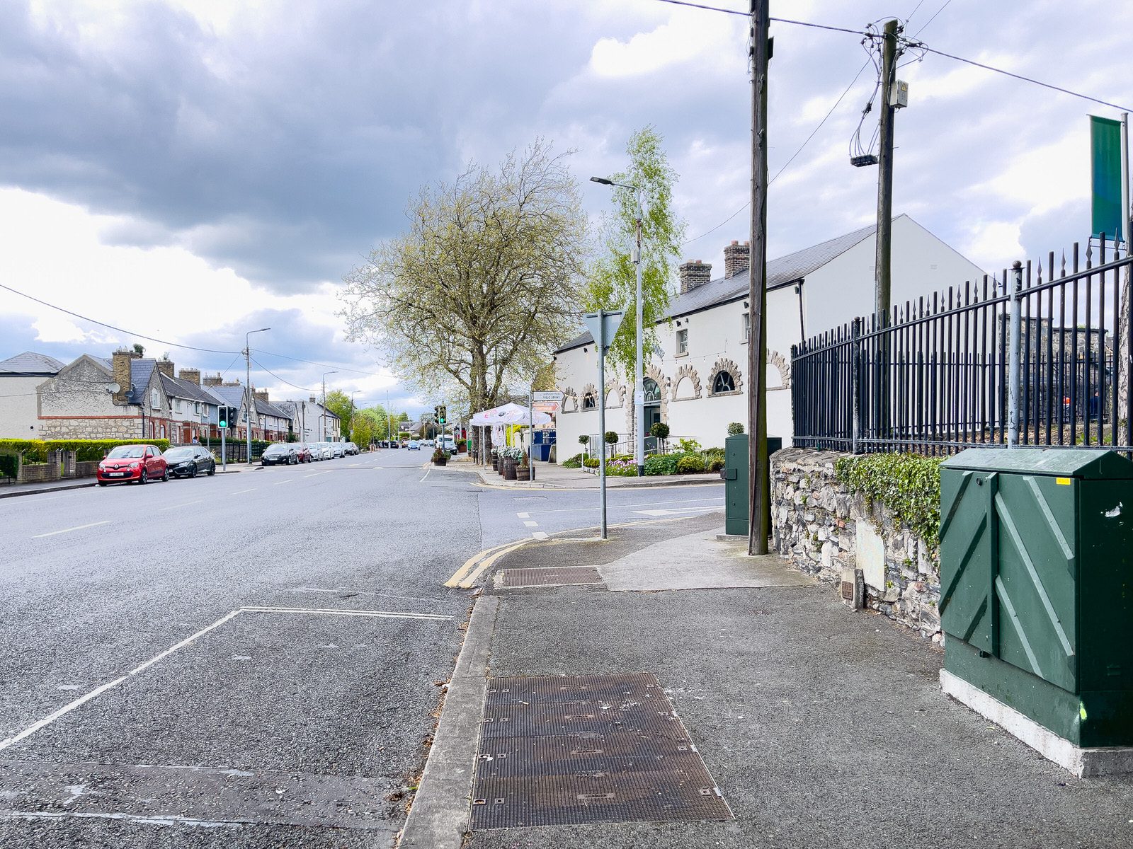 EXPLORING PALMERSTOWN VILLAGE [THE COACH HOUSE @STEWARTS]-231953-1