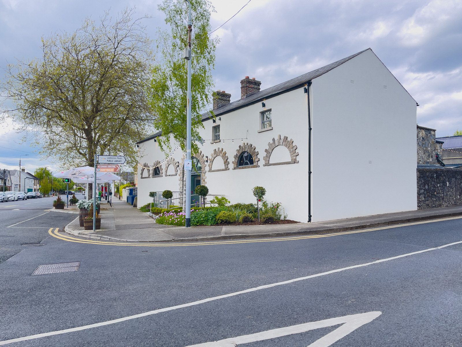 EXPLORING PALMERSTOWN VILLAGE [THE COACH HOUSE @STEWARTS]-231954-1