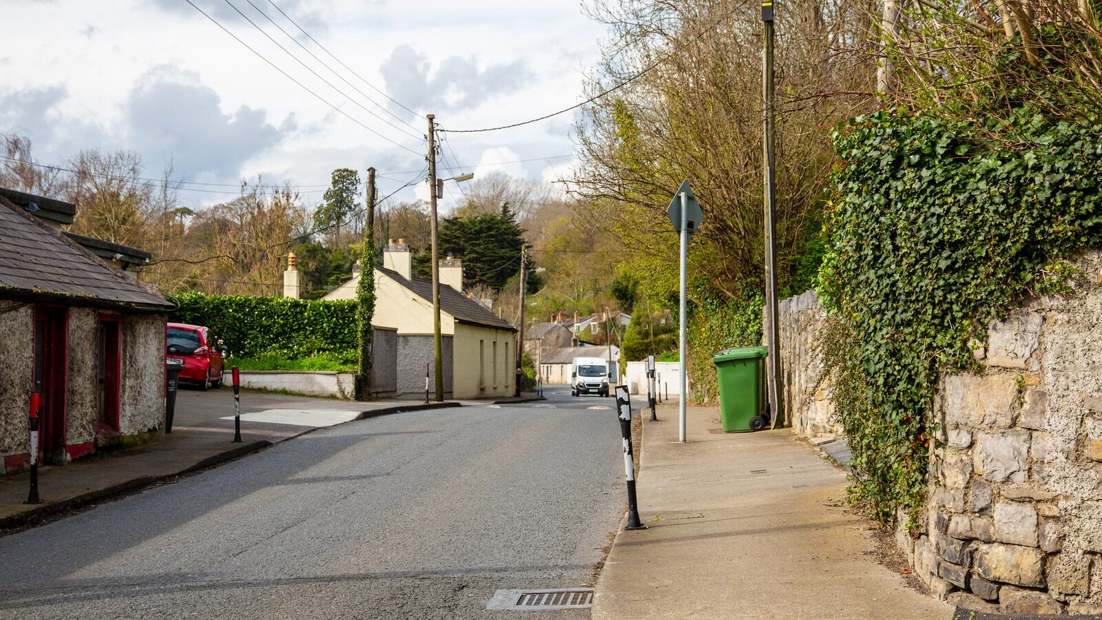 I WALKED ALONG MARTIN'S ROW TO CHAPELIZOD [KNOCKMAROON HILL TO CHURCH LANE]-2234025-1