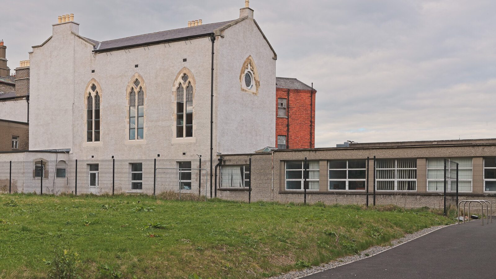 ST BRENDANS WAY [THE AREA BETWEEN GRANGEGORMAN LOWER AND BROADSTONE TRAM STOP]-223794-1