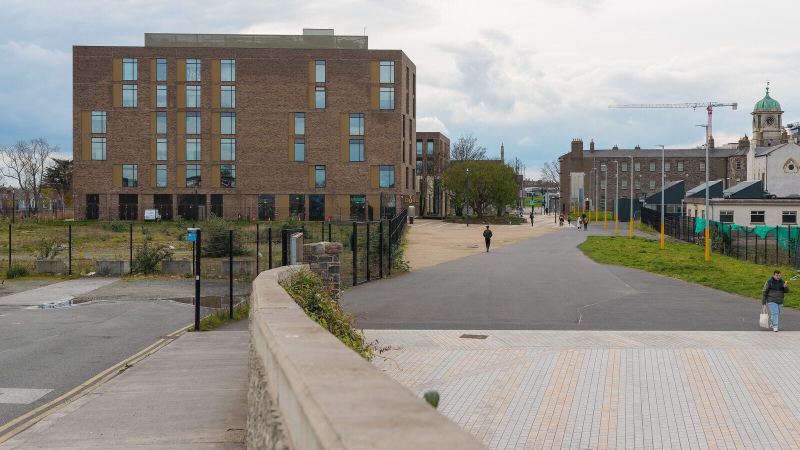 ST BRENDANS WAY [THE AREA BETWEEN GRANGEGORMAN LOWER AND BROADSTONE TRAM STOP]-223814-1