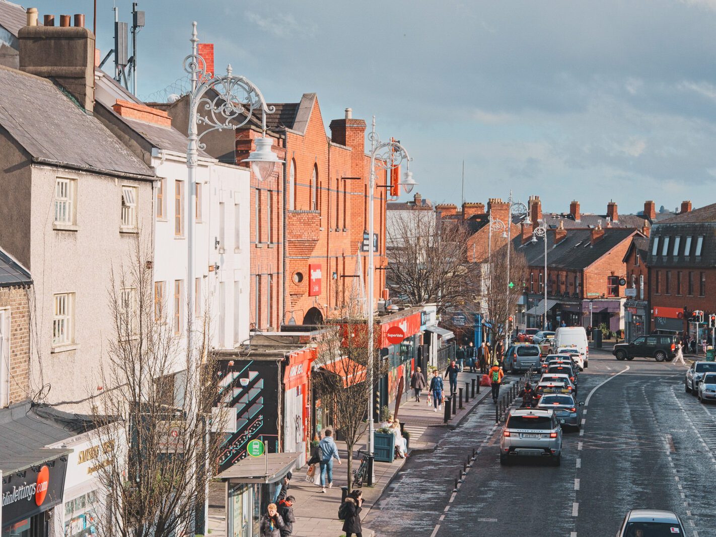 THE RANELAGH LUAS TRAM STOP [AND HOW TO PRONOUNCE RANELAGH]-231205-1