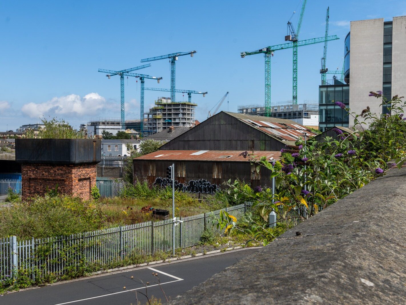 RAILWAY WATER TOWER [UPPER SHERIFF STREET AND ABERCORN ROAD DUBLIN DOCKLANDS]-236587-1