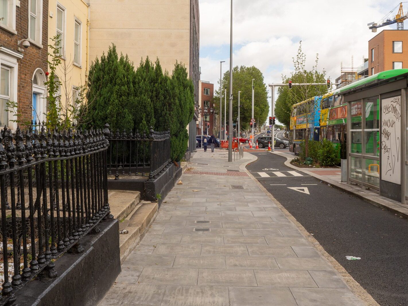 FROM PEARSE STATION TO NEWCOMEN BRIDGE [THE ROADWORKS ARE MORE OR LESS COMPLETE]-241845-1