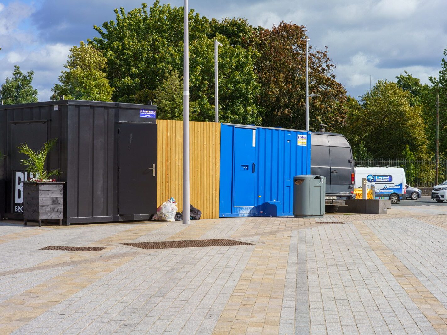 IS THIS A NEW COFFEE SHOP AT THE GRANGEGORMAN GATE [BROADSTONE PLAZA AND LUAS TRAM STOP]-240175-1