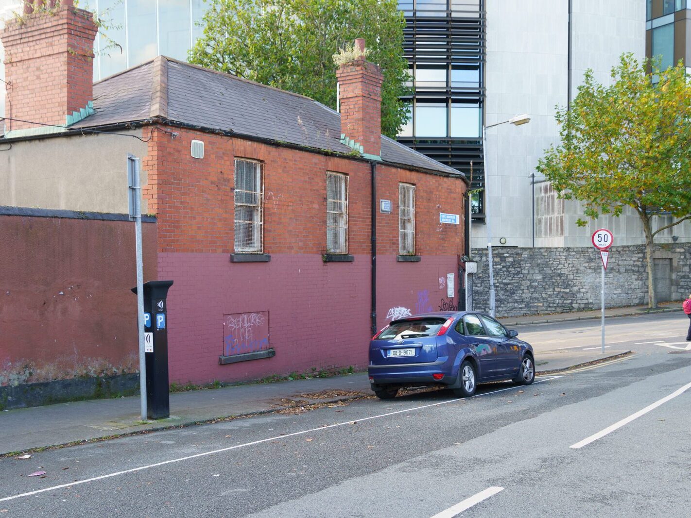 MOUNTPELIER HILL [A DUBLIN D7 STREET WITH A STORY TO TELL]-243375-1