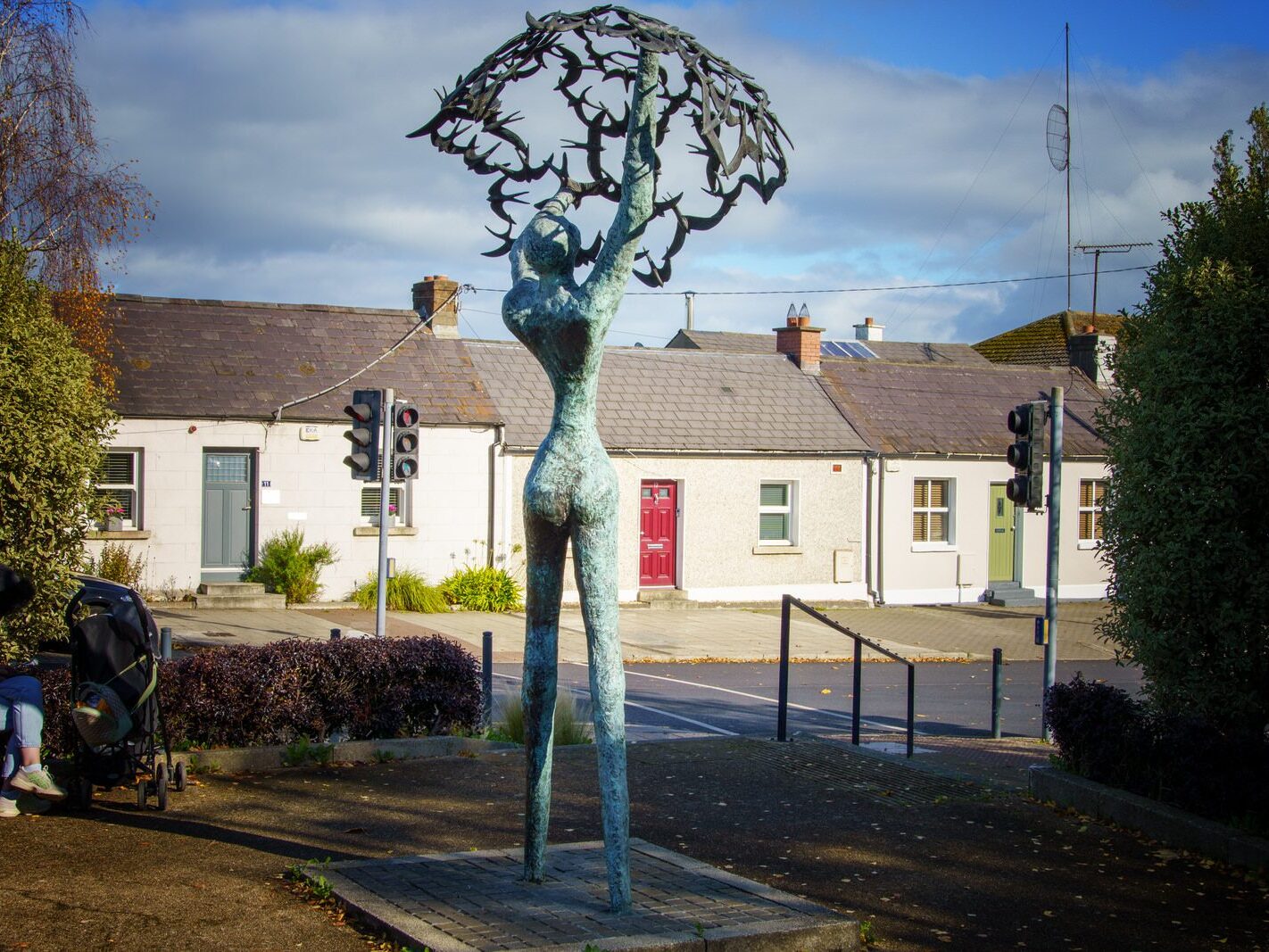 THIS BRONZE SCULPTURE IS IN CORNELSCOURT VILLAGE [IT HAS TAKEN ME YEARS TO FIND ANY INFORMATION RELATING TO IT]-242740-1