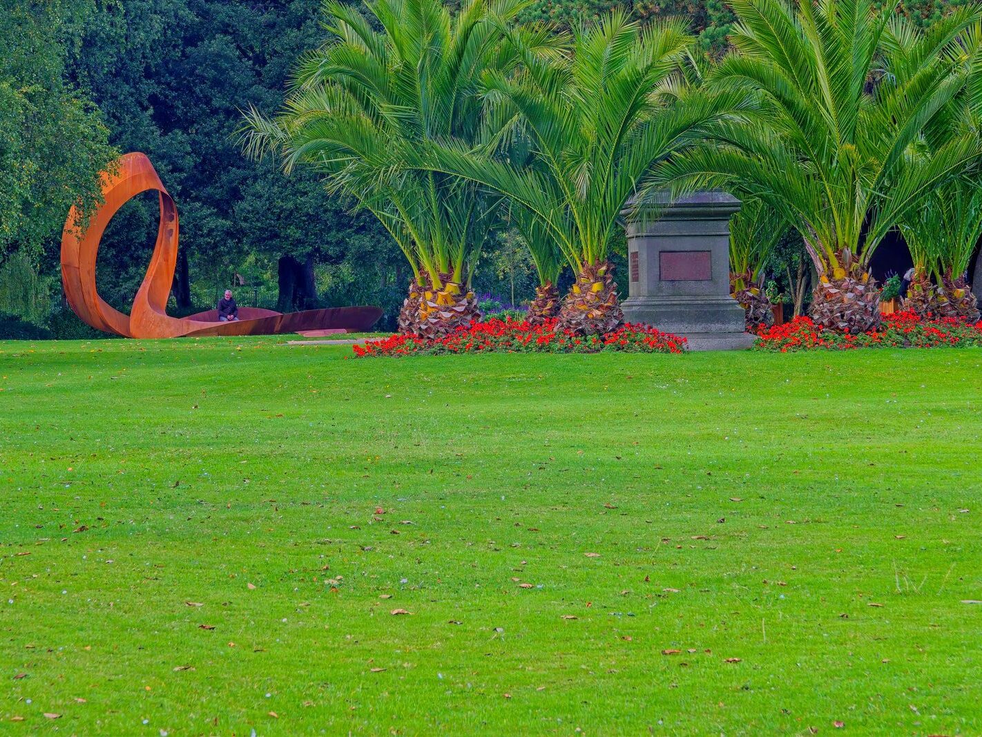 AN EMPTY PLINTH AND ITS STORY [LOCATED IN THE PEOPLE'S FLOWER GARDEN]-243510-1