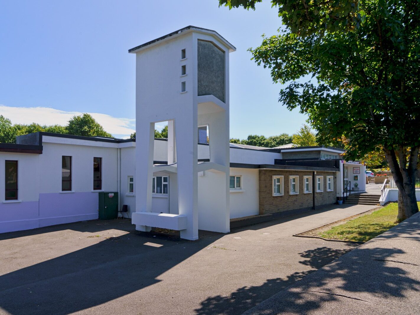 ST LAURENCE O'TOOLE CHURCH - HARLEYS HANGER [AND NEARBY MOUNT ANVILLE PRIMARY SCHOOL]-243723-1