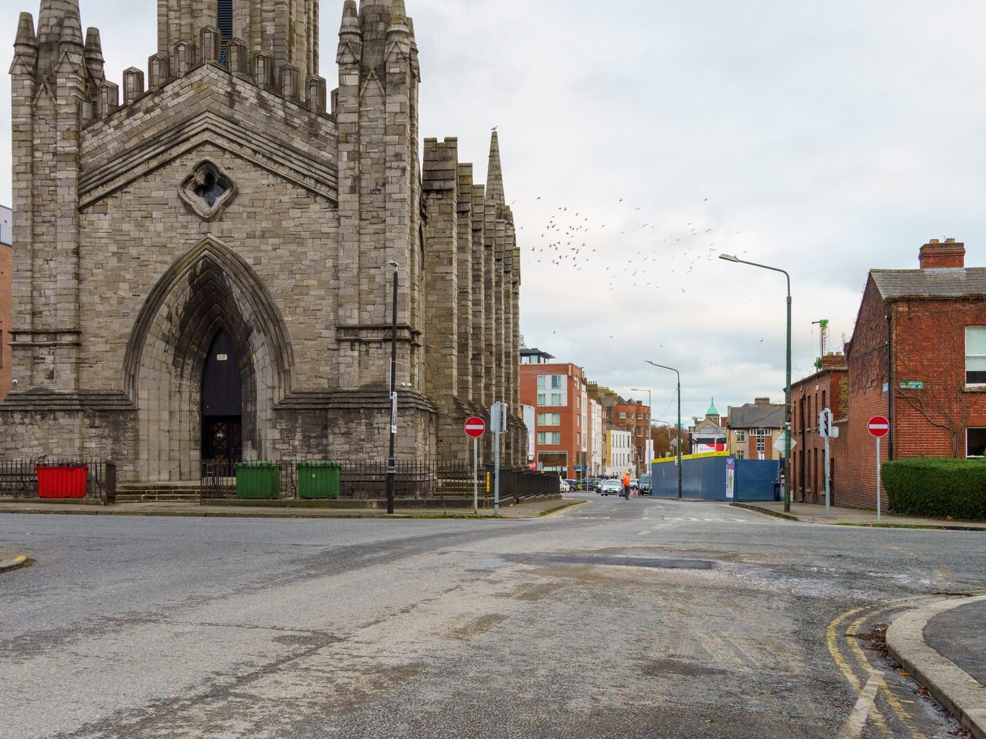 ST MARY'S KNOWN AS THE BLACK CHURCH [LOTS GOING ON IN THE IMMEDIATE AREA AND THE BUS SERVICES WILL CHANGE IN DECEMBER]-244309-1