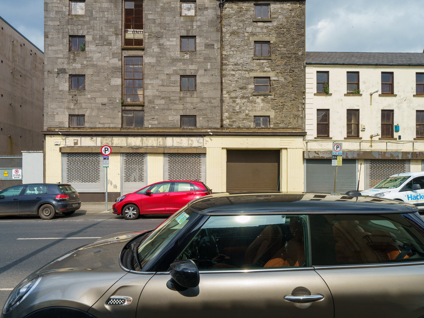 A WALK ALONG ROCHES STREET IN LIMERICK [AN AREA ONCE KNOWN AS PIGTOWN]-244686-1