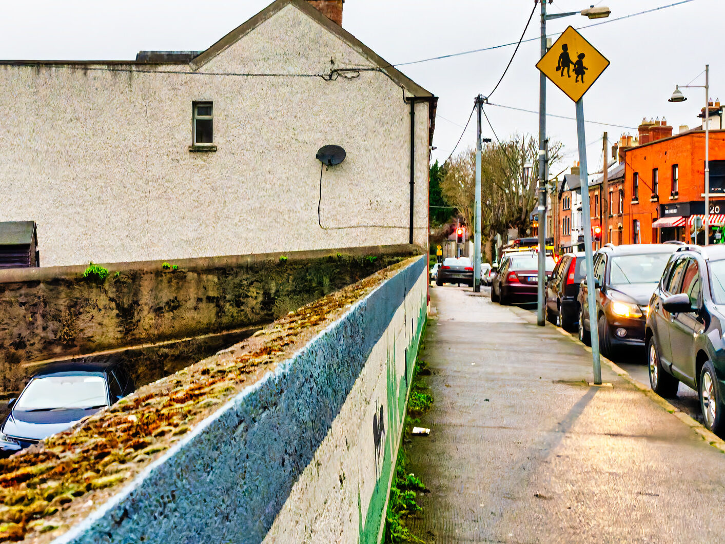 CHAPELIZOD VILLAGE [THERE IS AN EXCESSIVE NUMBER OF DERELICT BUILDINGS]-246626-1