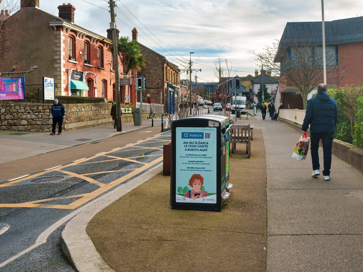 I VISITED DUNDRUM MAIN STREET TWICE OVER THE CHRISTMAS HOLIDAY [TO HAVE LUNCH AT ESSENCE]-246156-1