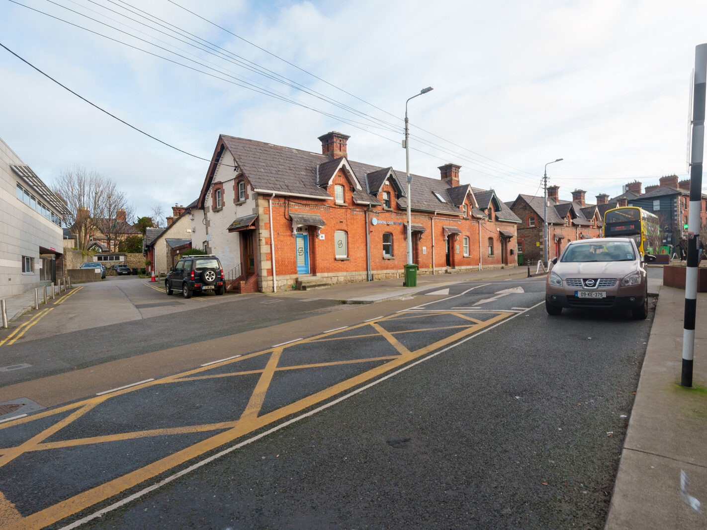 I VISITED DUNDRUM MAIN STREET TWICE OVER THE CHRISTMAS HOLIDAY [TO HAVE LUNCH AT ESSENCE]-246158-1