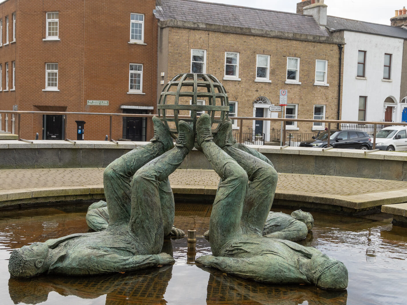 WHO MADE THE WORLD IS A SCULPTURE BY CLIODHNA CUSSEN [LOCATED NEAR THE HERBERT PARK HOTEL IN BALLSBRIDGE]-247291-1