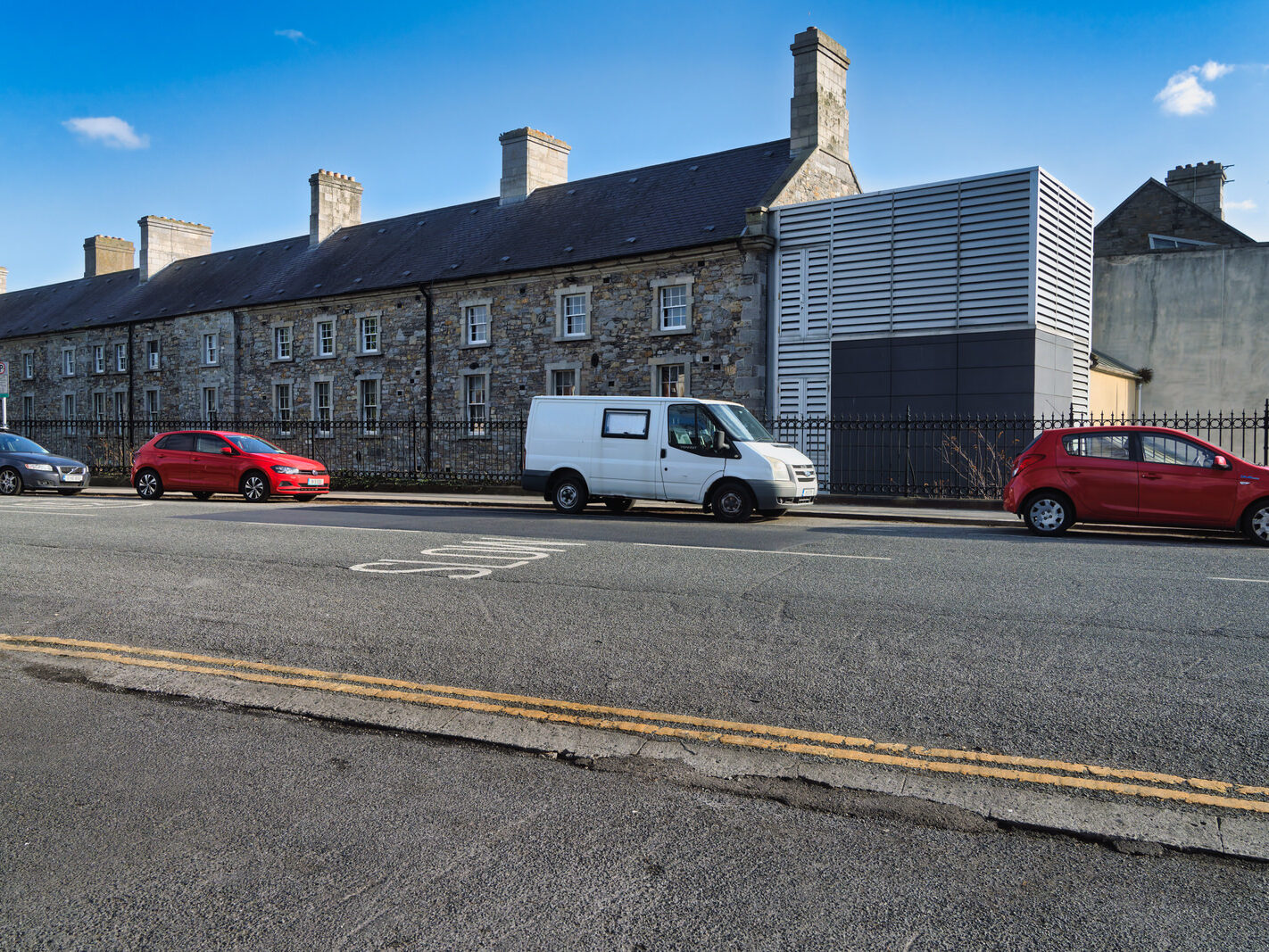 ARBOUR HILL IS BOTH A STREET AND AN AREA [IN DUBLIN 7]-250189-1
