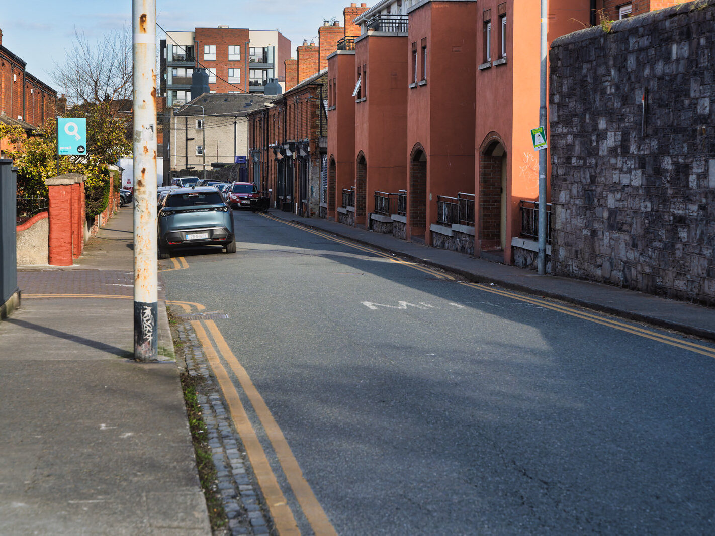 ARBOUR HILL IS BOTH A STREET AND AN AREA [IN DUBLIN 7]-250191-1