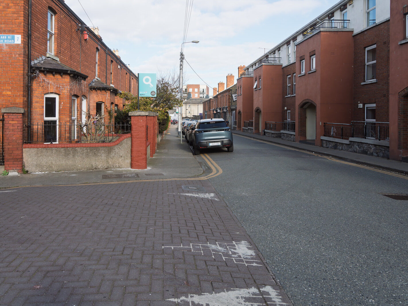 ARBOUR HILL IS BOTH A STREET AND AN AREA [IN DUBLIN 7]-250192-1