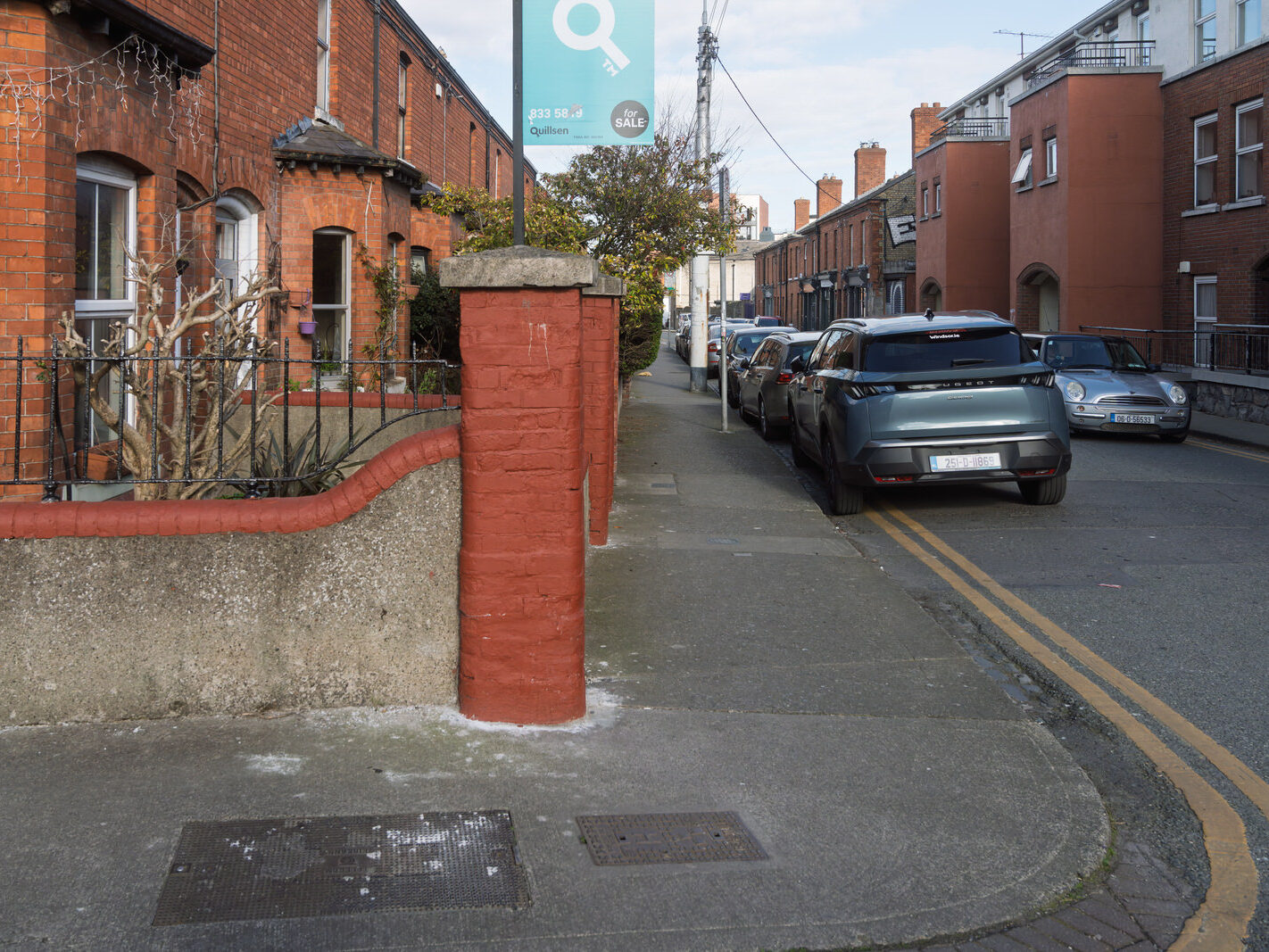 ARBOUR HILL IS BOTH A STREET AND AN AREA [IN DUBLIN 7]-250193-1