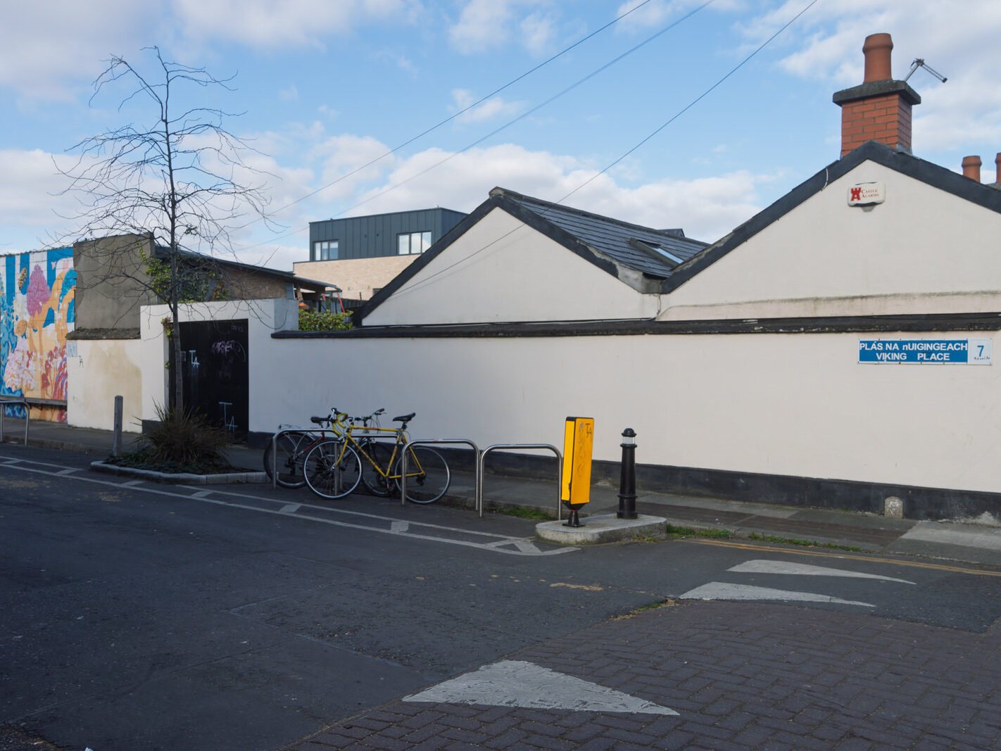 ARBOUR HILL IS BOTH A STREET AND AN AREA [IN DUBLIN 7]-250197-1