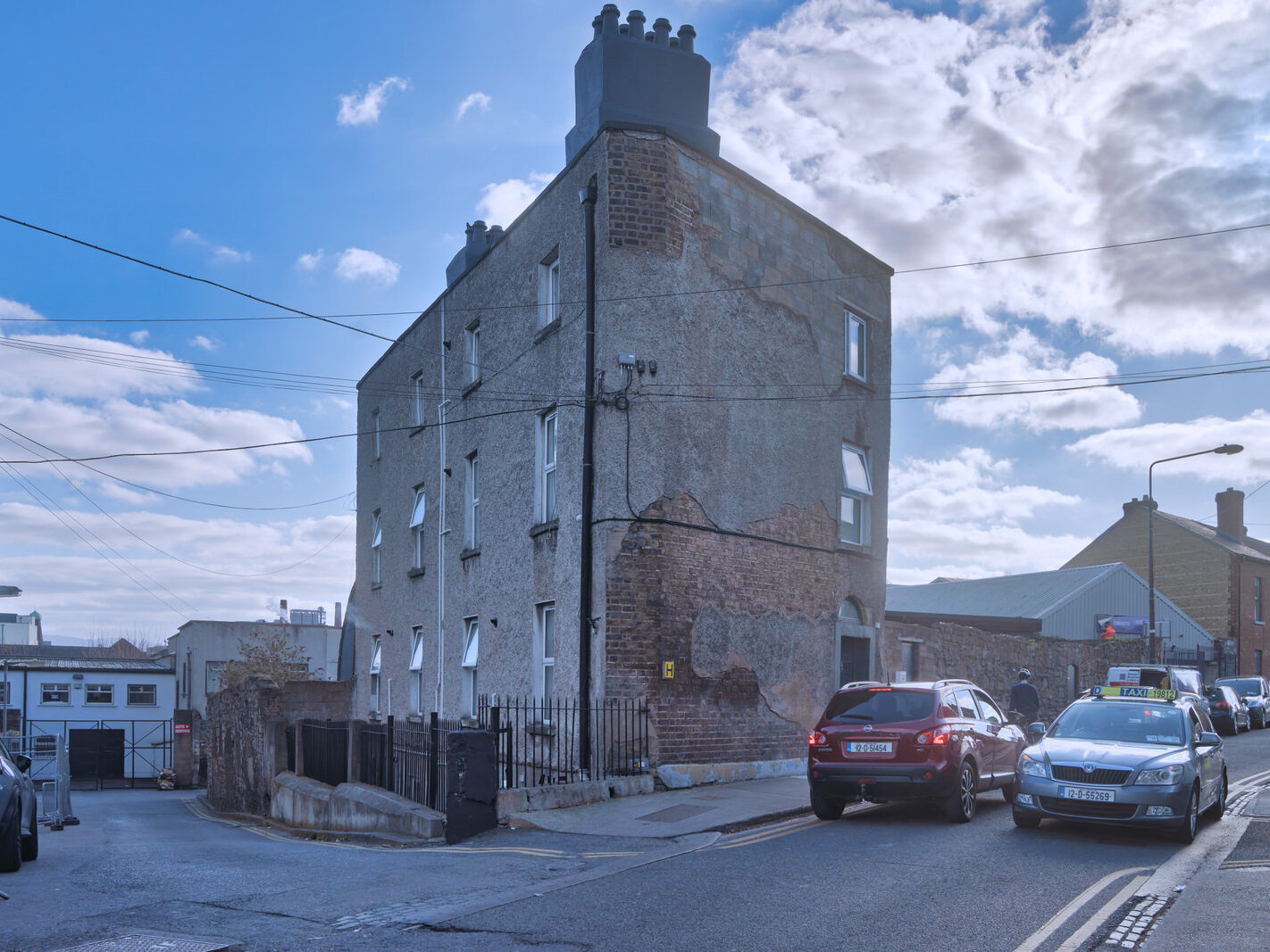 ARBOUR HILL IS BOTH A STREET AND AN AREA [IN DUBLIN 7]-250207-1