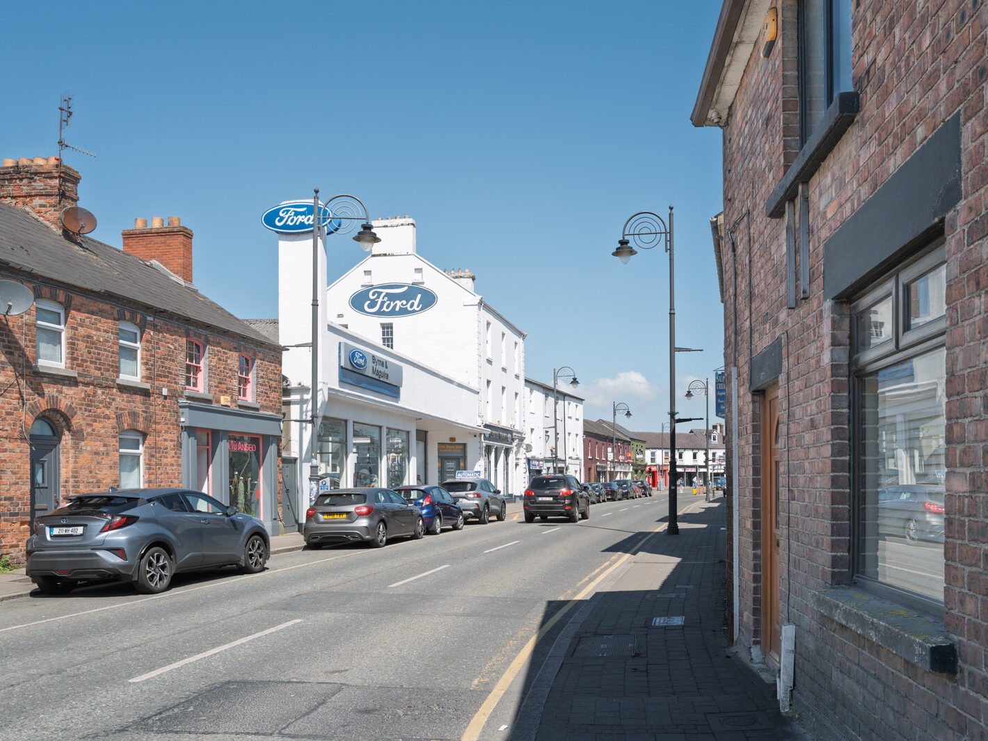 FORD CARS ARE AVAILABLE IN IRELAND [BYRNE AND MAGUIRE FORD DEALERSHIP IN DUNDALK]-251387-1