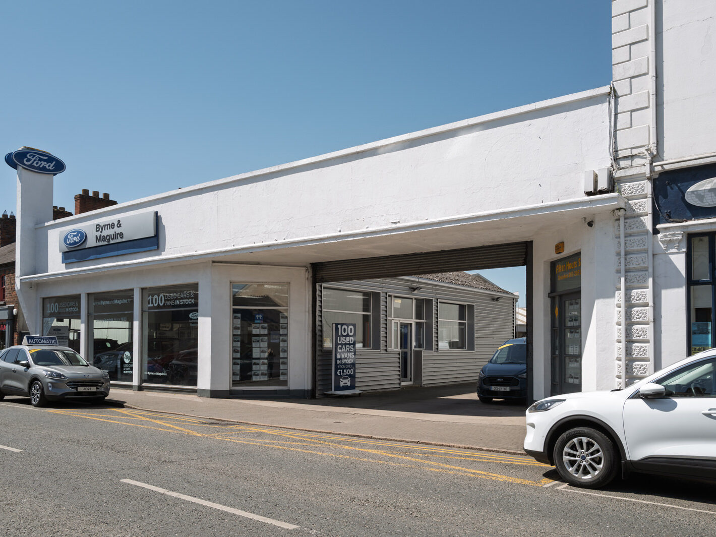 FORD CARS ARE AVAILABLE IN IRELAND [BYRNE AND MAGUIRE FORD DEALERSHIP IN DUNDALK]-251393-1