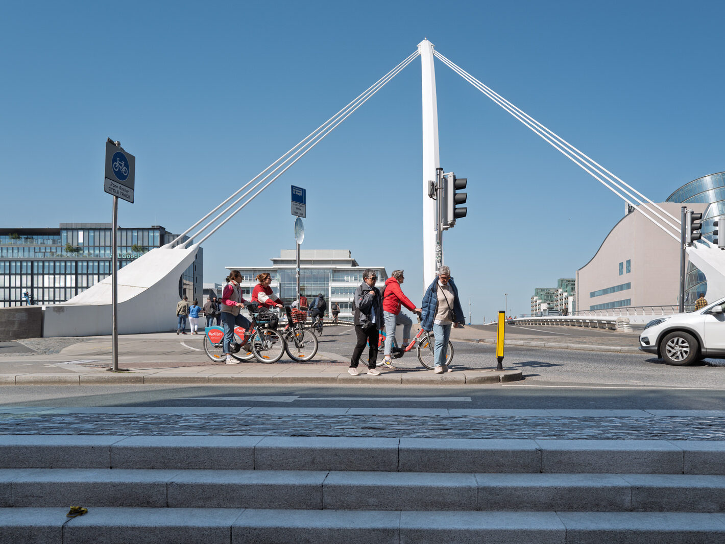 THE SAMUEL BECKETT BRIDGE [10 MAY 2025]-251010-1