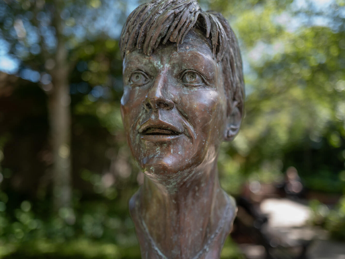 VERONICA GUERIN STATUE PHOTOGRAPHED USING A LEICA Q3 [DUBLIN CASTLE 15 MAY 2025]-251237-1