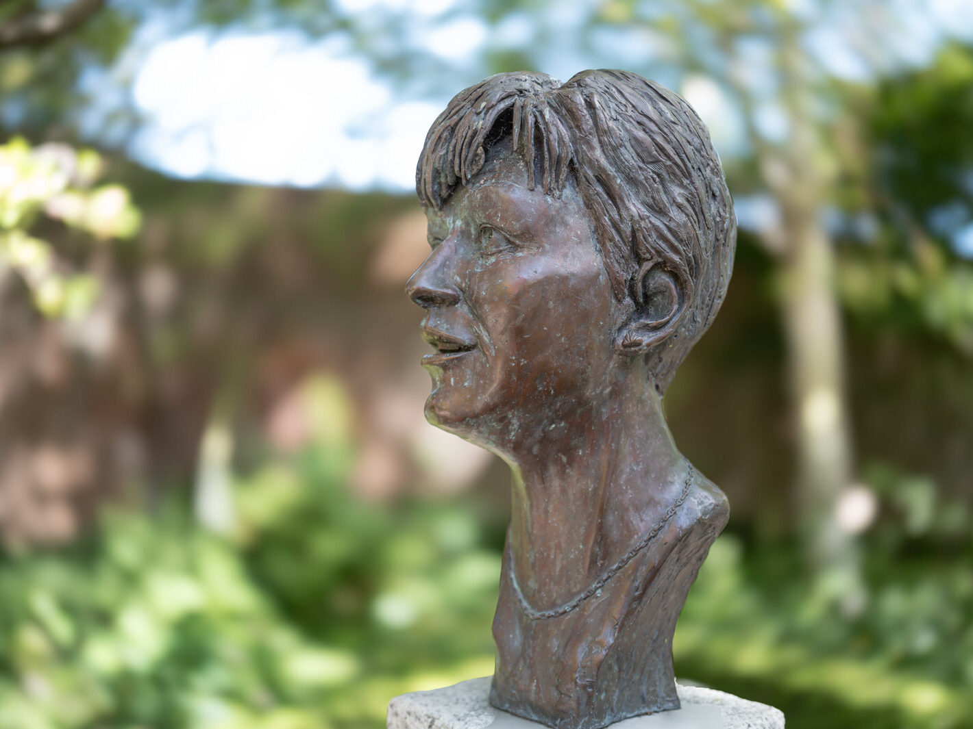VERONICA GUERIN STATUE PHOTOGRAPHED USING A LEICA Q3 [DUBLIN CASTLE 15 MAY 2025]-251238-1