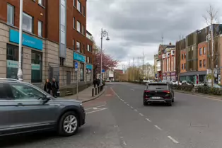 FROM DAME STREET TO CHRIST CHURCH CATHEDRAL [VIA LORD EDWARD STREET]-249761-1