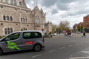 FROM DAME STREET TO CHRIST CHURCH CATHEDRAL [VIA LORD EDWARD STREET]-249765-1